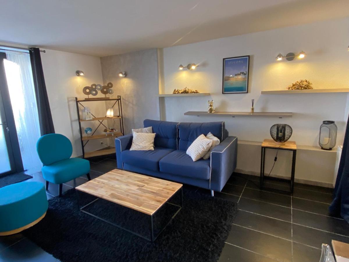 Appartement En Entree De Ville Avec Balneo Pont-lʼAbbé Kültér fotó